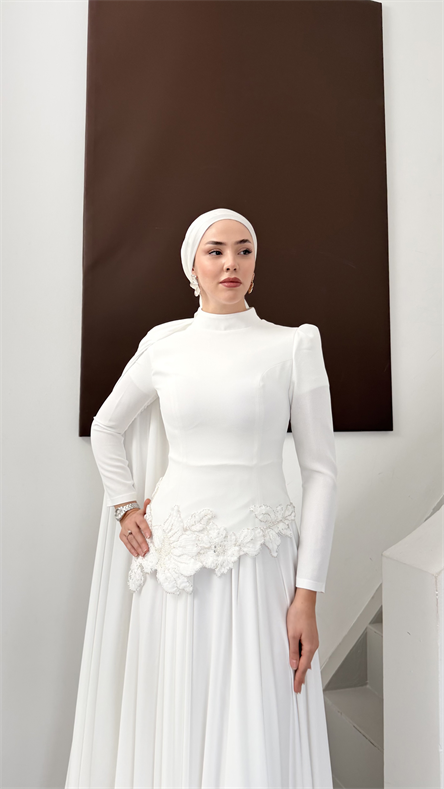 4551 T Sarah Abiye-Beyaz
