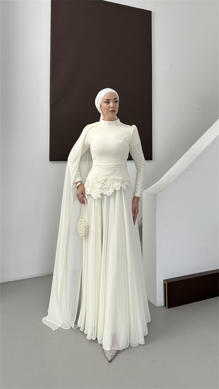 4551 T Sarah Abiye-Krem