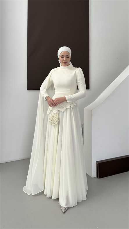 4551 T Sarah Abiye-Krem