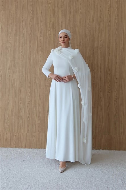 4562 T Feriha Abiye-Beyaz