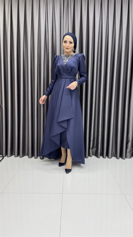 4585 H - V Yaka Detaylı Pile Görünümlü Tafta Abiye Elbise-Lacivert