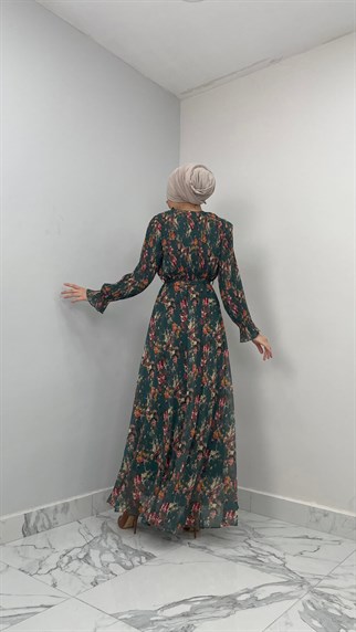 4627 H - Bilekte Tül ve Belde Burgu Detaylı Kendinden Pullu Abiye Elbise-Yeşil