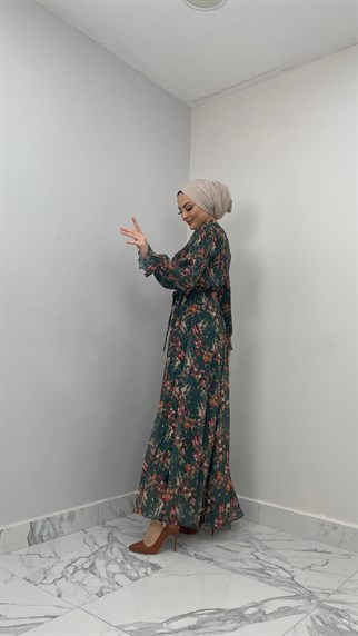 4627 H - Bilekte Tül ve Belde Burgu Detaylı Kendinden Pullu Abiye Elbise-Yeşil