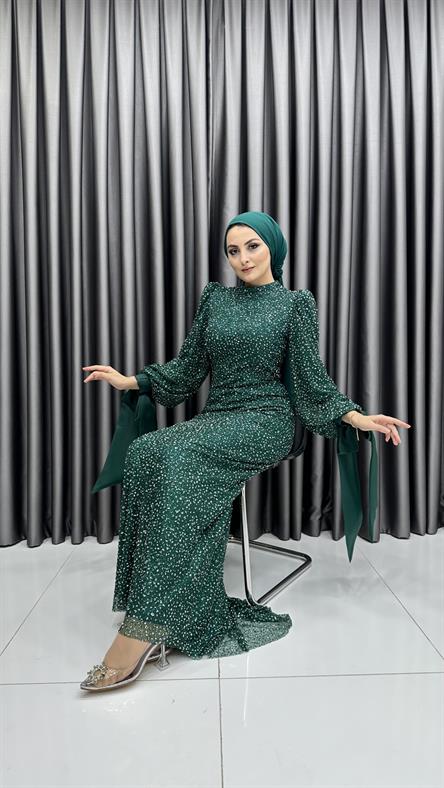4645 H - Bileği Bağlama Detaylı ve Karpuz Kollu Taşlı Kumaş Abiye Elbise-Zümrüt