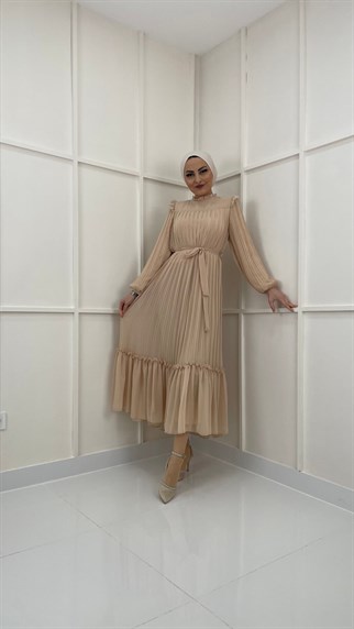 4670 S – Fırfır Detaylı Şifon Elbise-Bej
