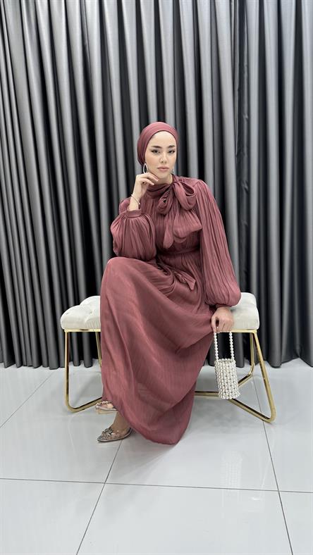 4728 H - DİANA Boyundan Bağlama Detaylı Balon Kollu Janjan Kumaş Abiye Elbise-Marsala