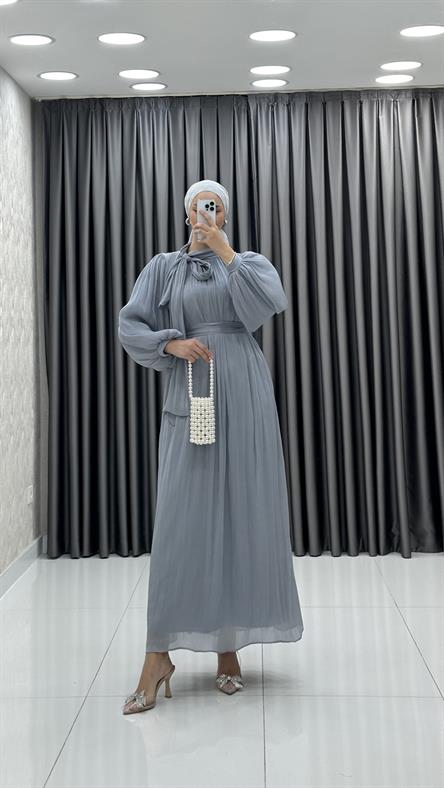 4728 H - DİANA Boyundan Bağlama Detaylı Balon Kollu Janjan Kumaş Abiye Elbise-Mavi