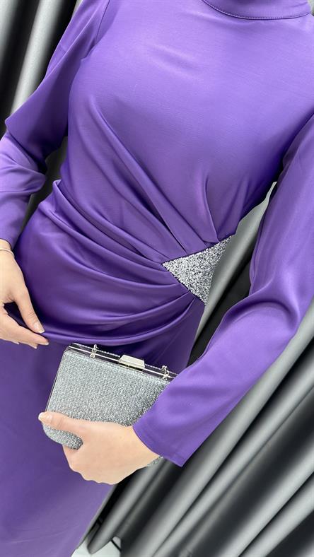 4898 S - Bel Drapeli ve Taş Detaylı Saten Abiye Elbise-Mor