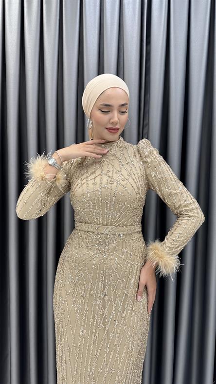 4767 H - BADE Tüylü Manşet Detaylı Boncuklu Tül Abiye Elbise-Gold Rengi