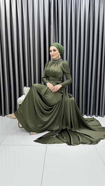 4771 H - RAHMA Taş İşlemeli Yakalık ve Göğüs Drapesi Detaylı Saten Abiye Elbise-Haki