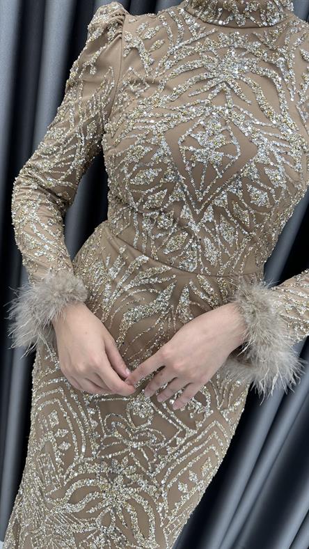 4798 H - ÇİLAY Bileklerinde Tüy Detaylı Balık Kesim Boncuklu Tül Abiye Elbise-Vizon