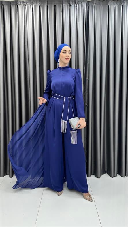 4816 H - MERVE Belden Bağlama ve Pelerin Detaylı Pantolonlu Saten Abiye-Saks Mavi