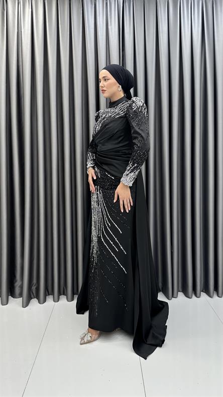 4837 H - HARİKA Boncuk İşlemeli ve Pelerin Etekli Saten Abiye Elbise-Siyah