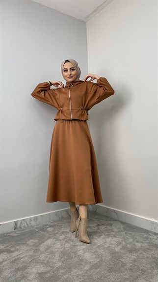 4908 H Kapişonlu Takım