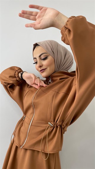 4908 H Kapişonlu Takım