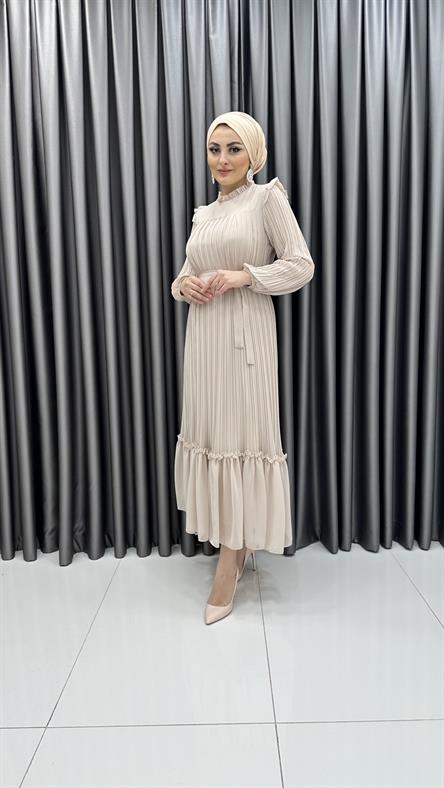 4910 S - Etek Ucu Volan Detaylı Piliseli Şifon Bayan Elbise-Bej