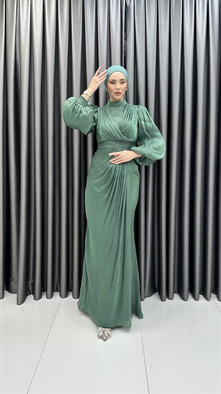 4941 Laura Abiye-Haki