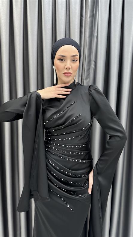 4977 Nilda Abiye-Siyah