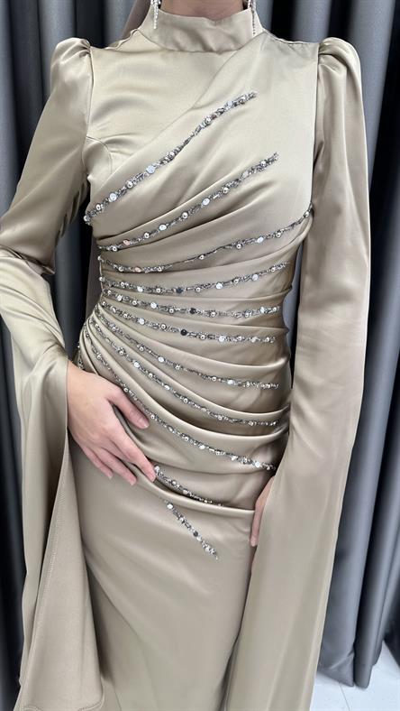 4977 Nilda Abiye-Vizon