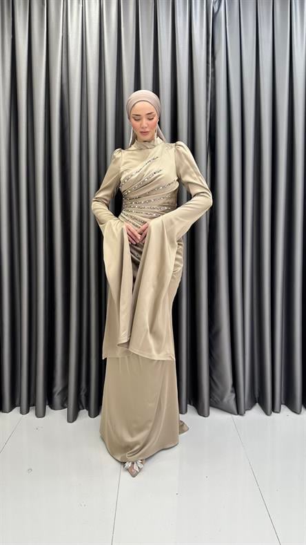 4977 Nilda Abiye-Vizon