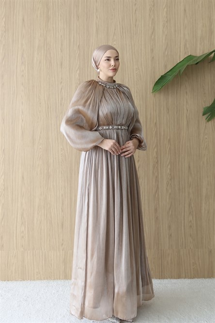 5240 H Sophia Abiye-Gold Rengi