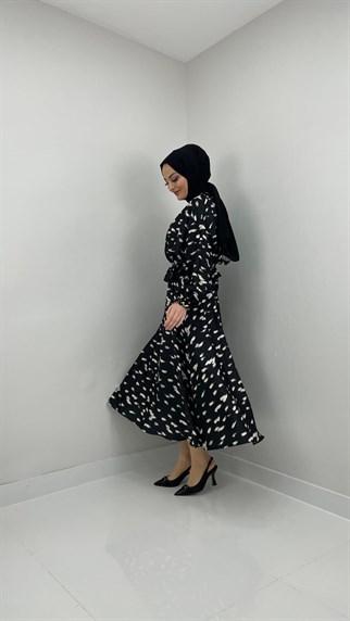 546 W Fırçadesenli Takım