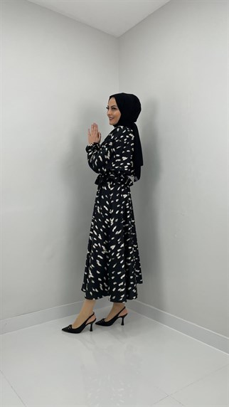 546 W Fırçadesenli Takım