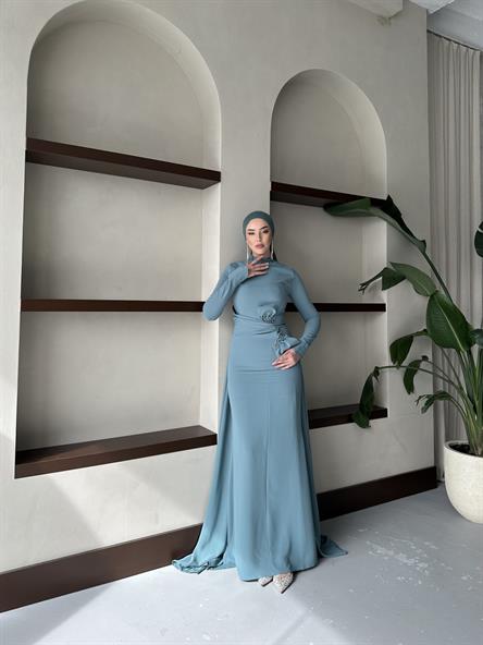6070 Naomi Abiye-Mint