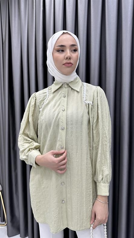 7217 L - Dantel Detaylı ve Taşlı Düğmeli Tensel Bayan Tunik-Yeşil