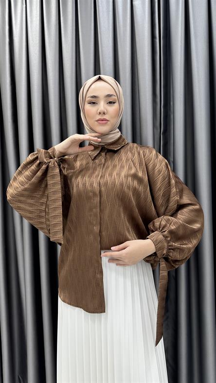8218 H - Bilekten Bağlama Detaylı ve Yarasa Kollu Jakar Bayan Gömlek-Kahve Rengi