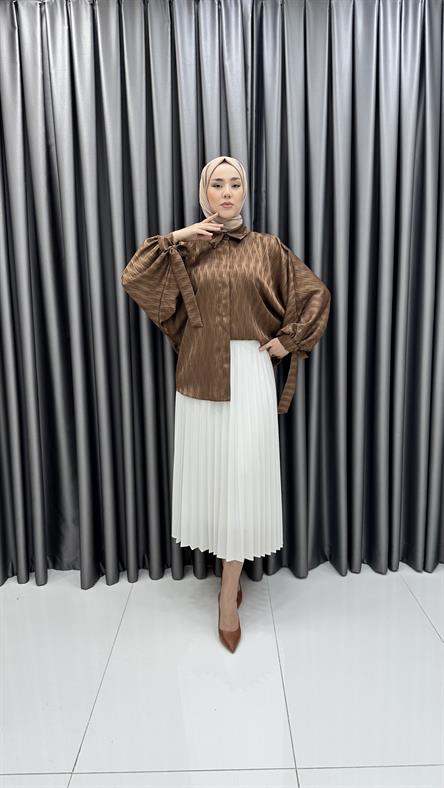 8218 H - Bilekten Bağlama Detaylı ve Yarasa Kollu Jakar Bayan Gömlek-Kahve Rengi