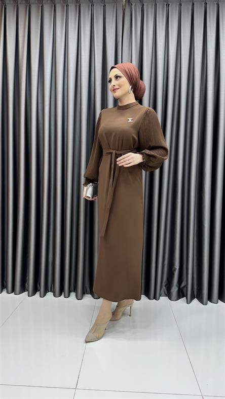 9713 Y - Pileli Kol Detaylı ve Belden Bağlamalı Krep Bayan Elbise-Kahve Rengi