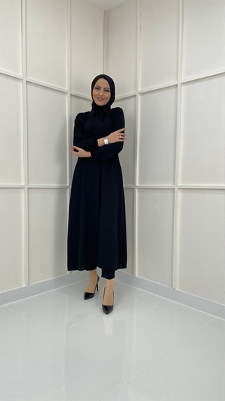 989 R Abaya