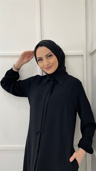 989 R Abaya