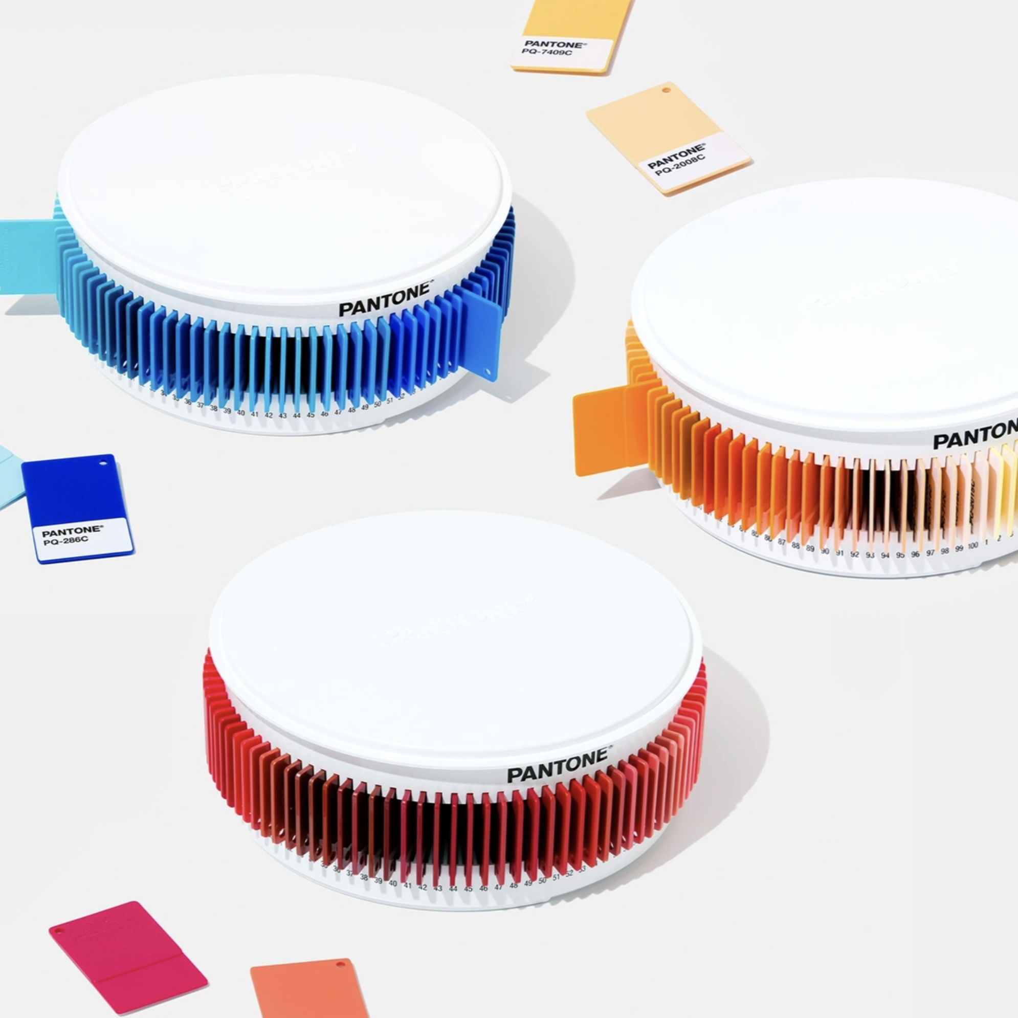 Pantone color chips & guide セット PANTONE® USA | Solid Color Set - Formula Guide & Solid Chips