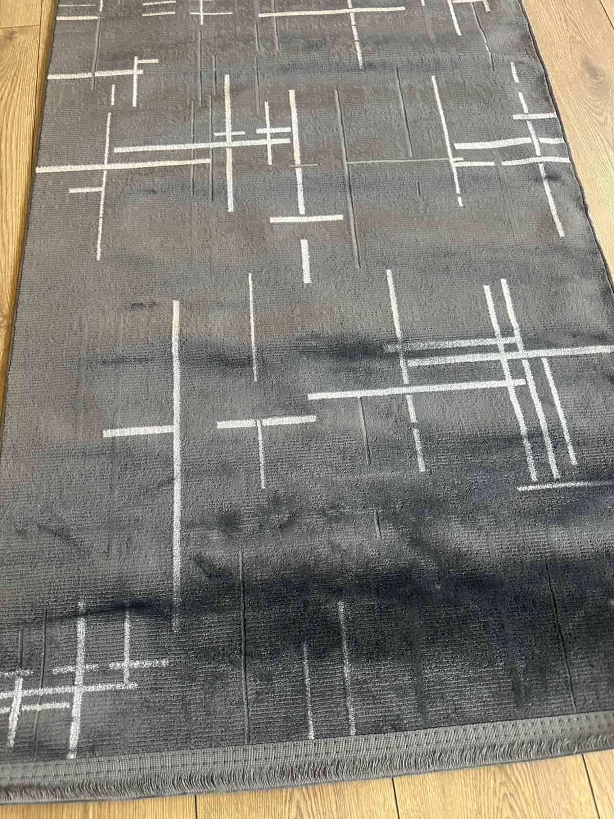 Antrasit Rengi Lotus Bambu Model Altı Kaymaz Makine Dokuma Halı