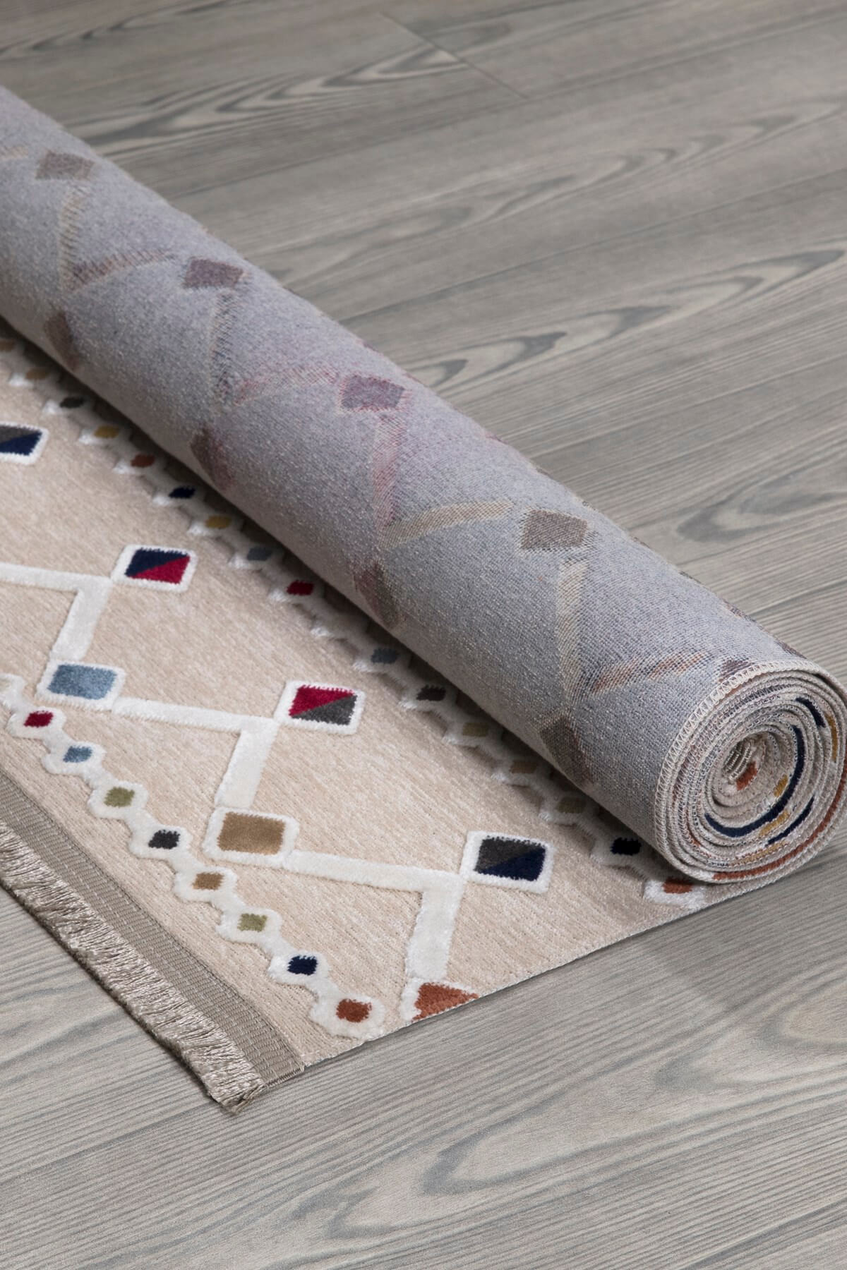 Bej Viskon Altı Kaymaz  Modern Desenli Halı-0042