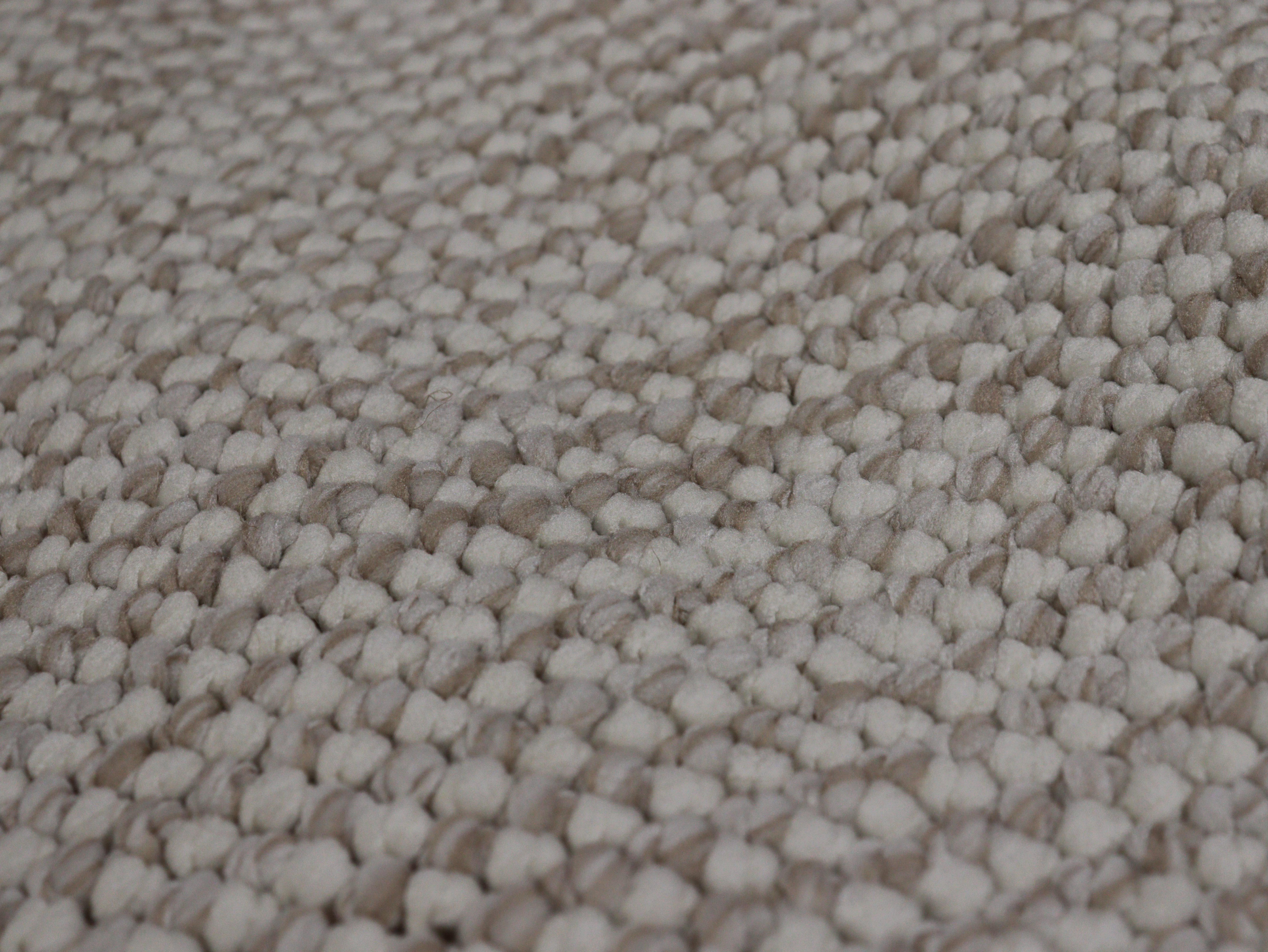 BERFE Serisi Beyaz Açık Kahve Dokulu Saçaklı Kaymaz Taban Modern Halı | 1001