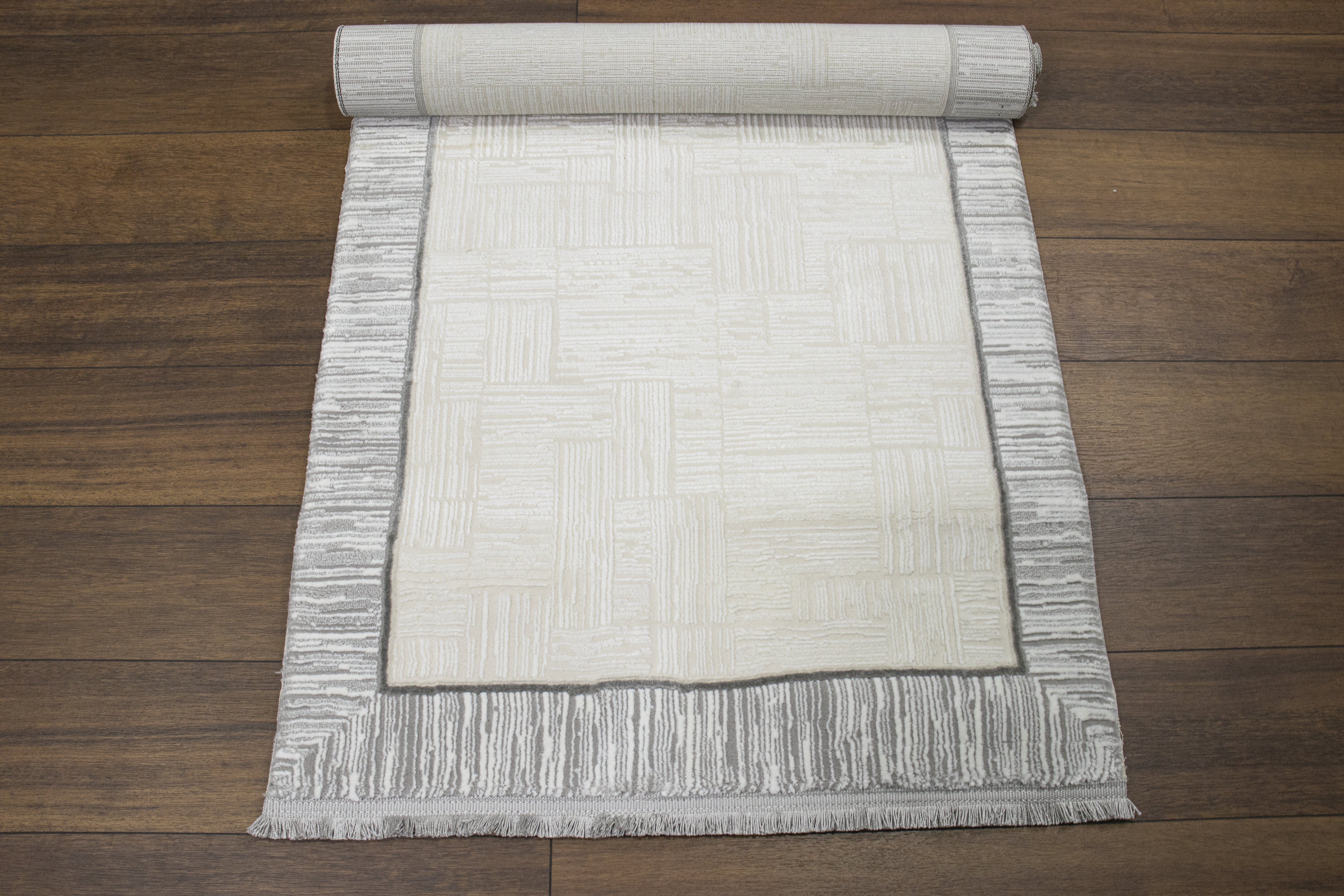 Crown 4012 GRİ Seri  Makine Dokuma Taban Modern Salon Halısı | Sultan Halı