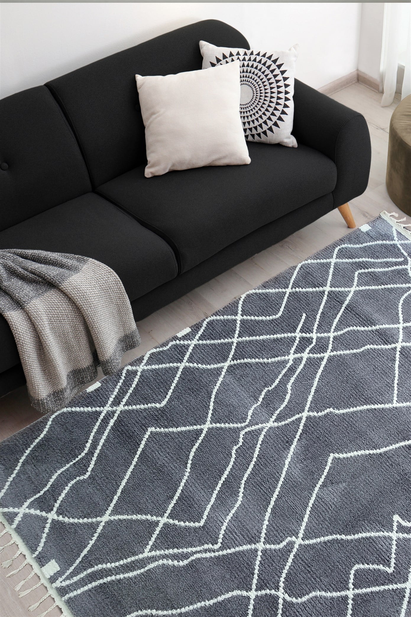 Gri Renkli  Soft Iskandinav Peluş Dokulu Makine Halısı