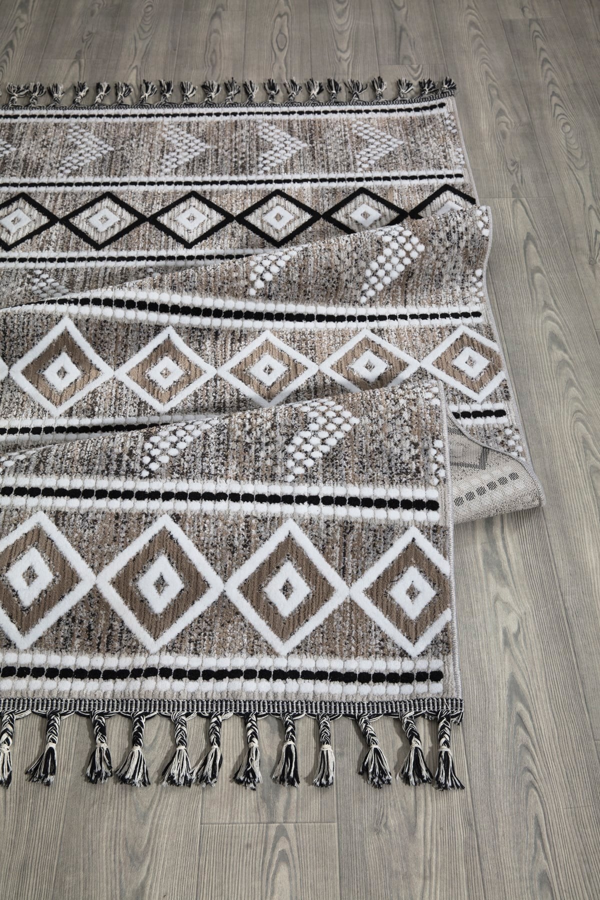 İskandinav Tarzı Bohem Makine Dokuma Halı 539