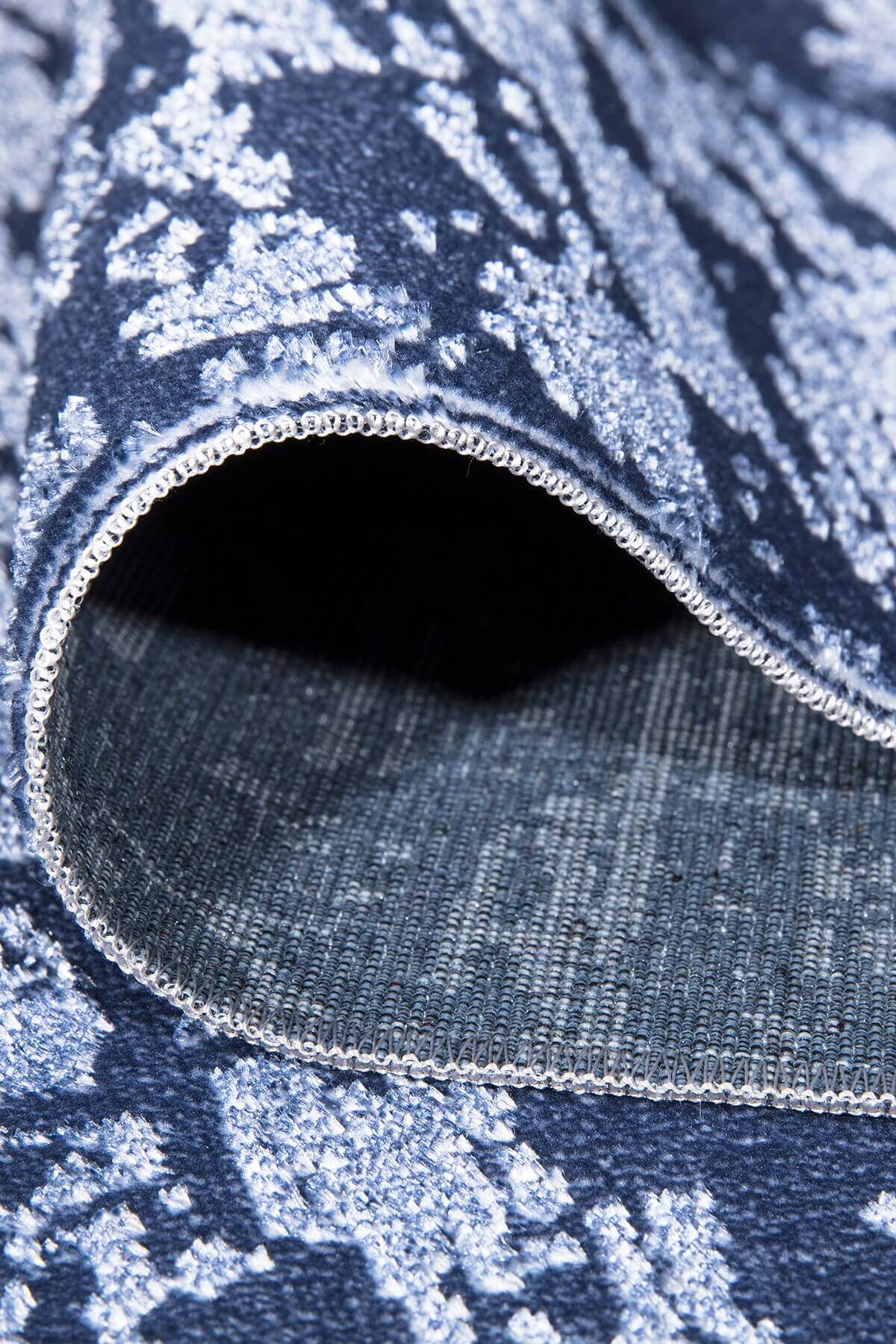 Lacivert Renkli Parlak Altı Kaymaz Yıkanabilir ince Halı