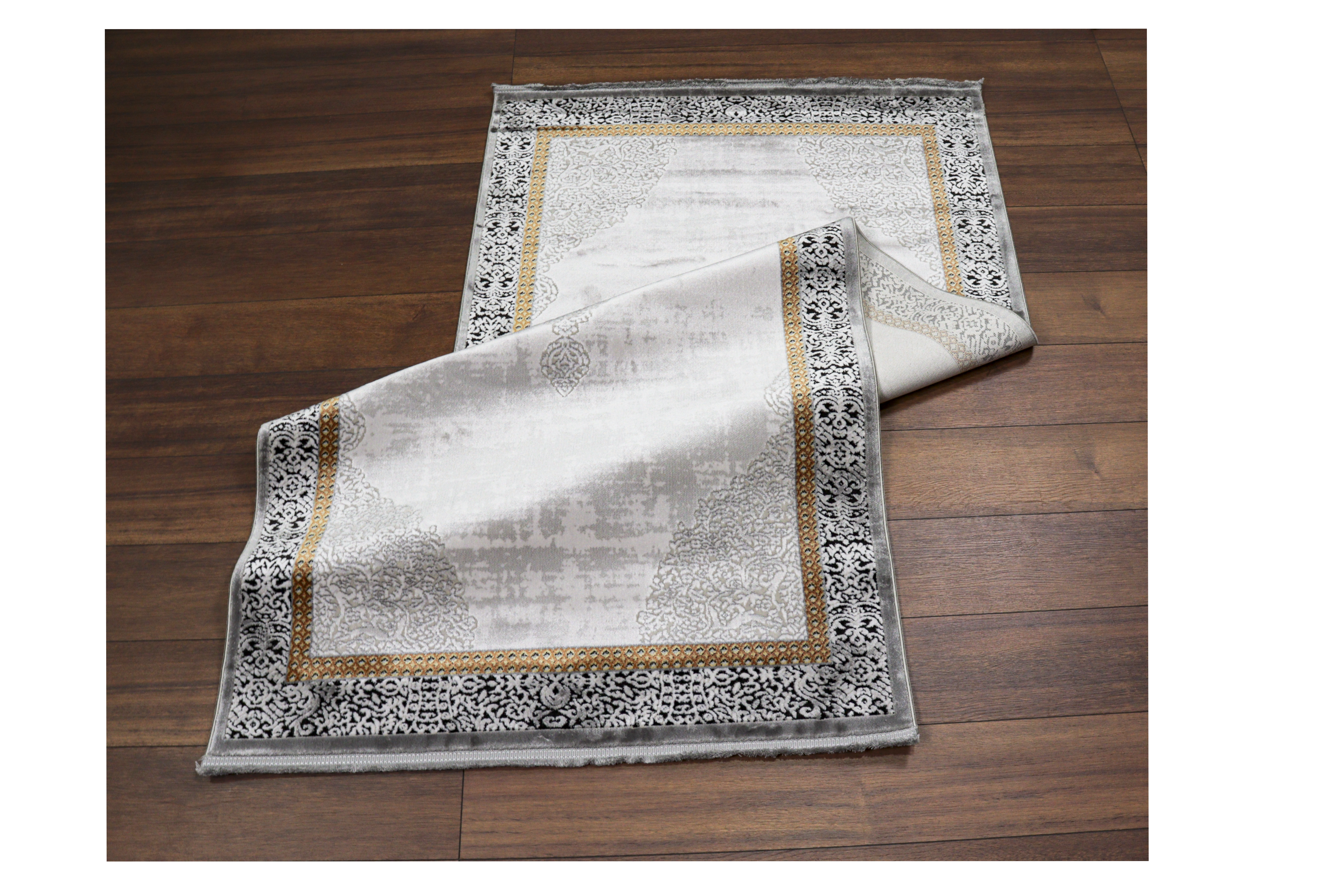 Madalyon Seri Gold Çerçeveli Motif İşlemeli Altı Kaymaz Makine Dokuma Halı | 17200