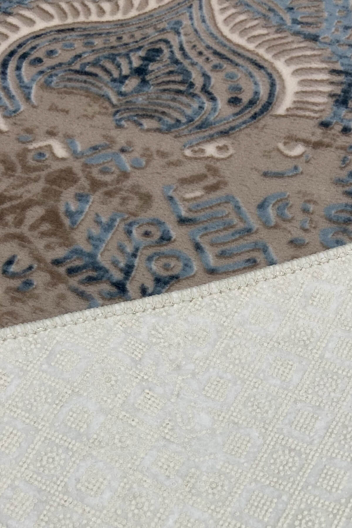 Mavi Renkli Altı Kaymaz Yıkanabilir Desenli Halı