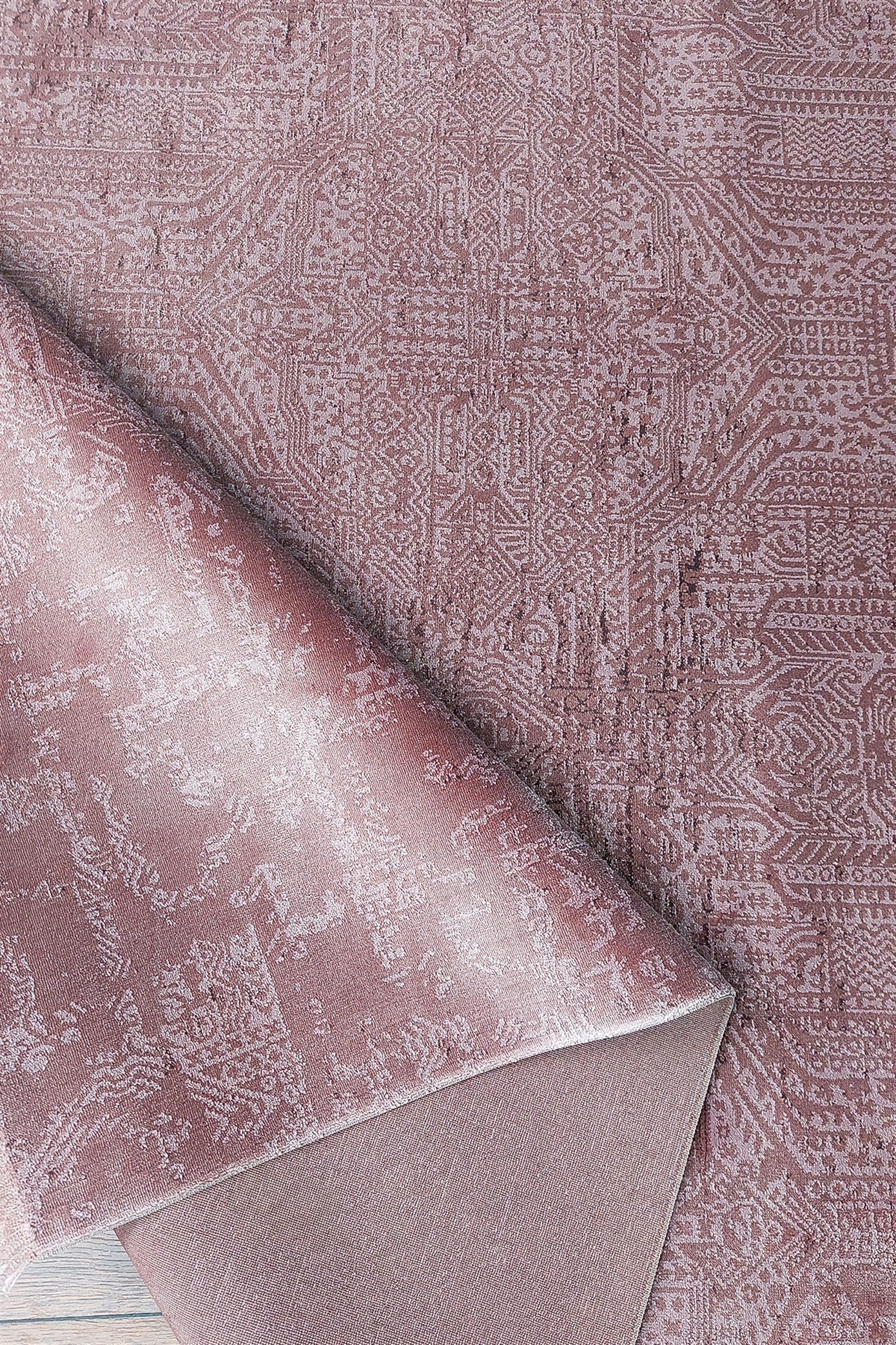 Rose Rengi Vintage Model Altı Kaymaz Makine Dokuma Halı