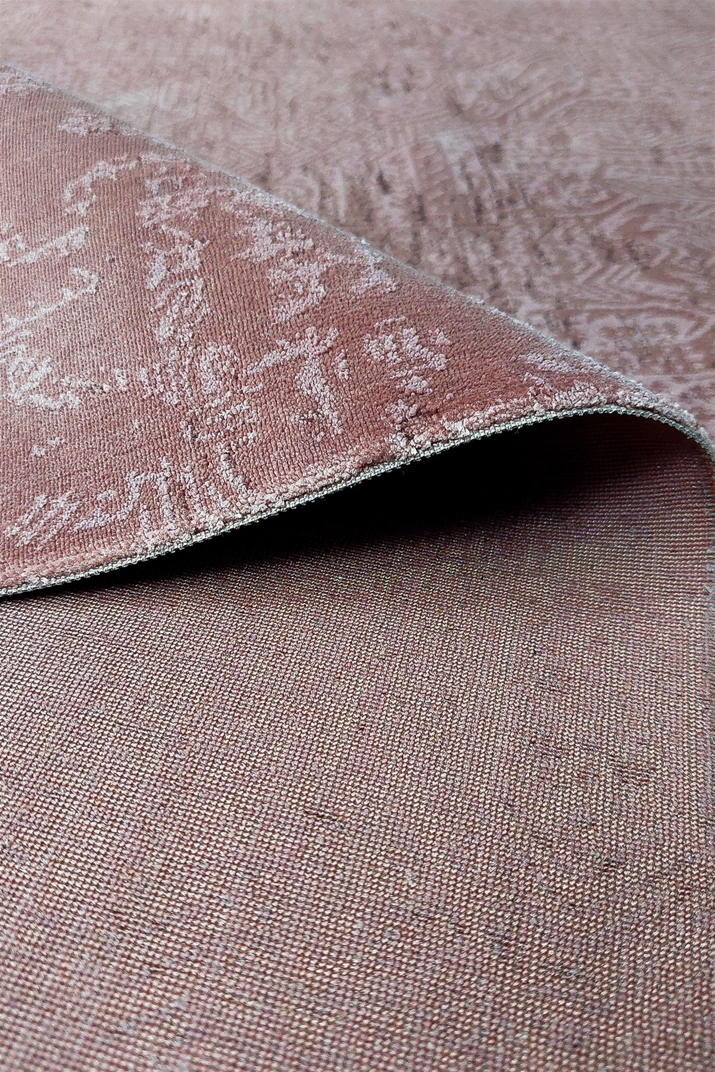 Rose Rengi Vintage Model Altı Kaymaz Makine Dokuma Halı