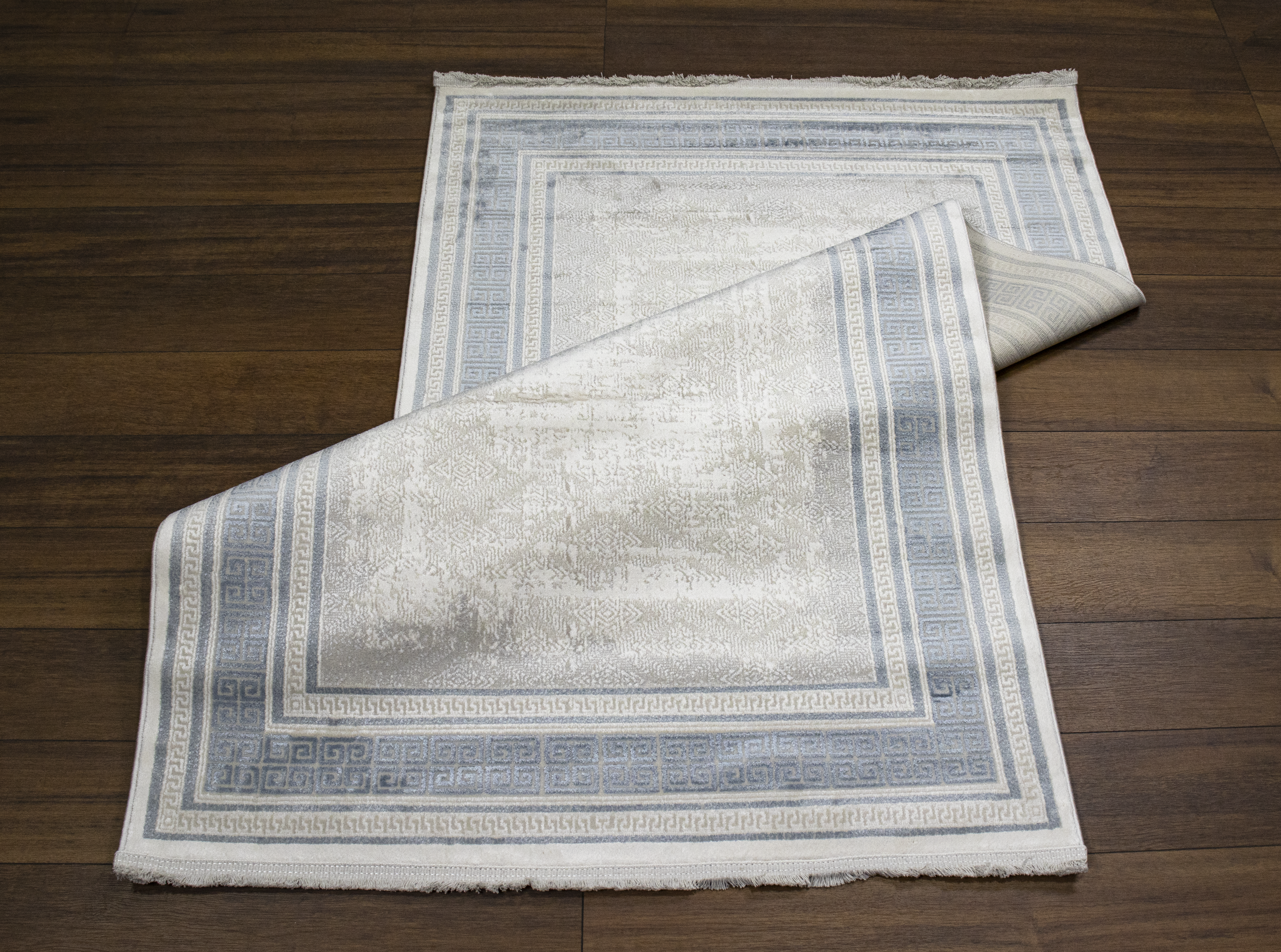 Sultan Erva Beyaz - Mavi Modern Akrilik Makine Dokuma Salon Halısı - 4203