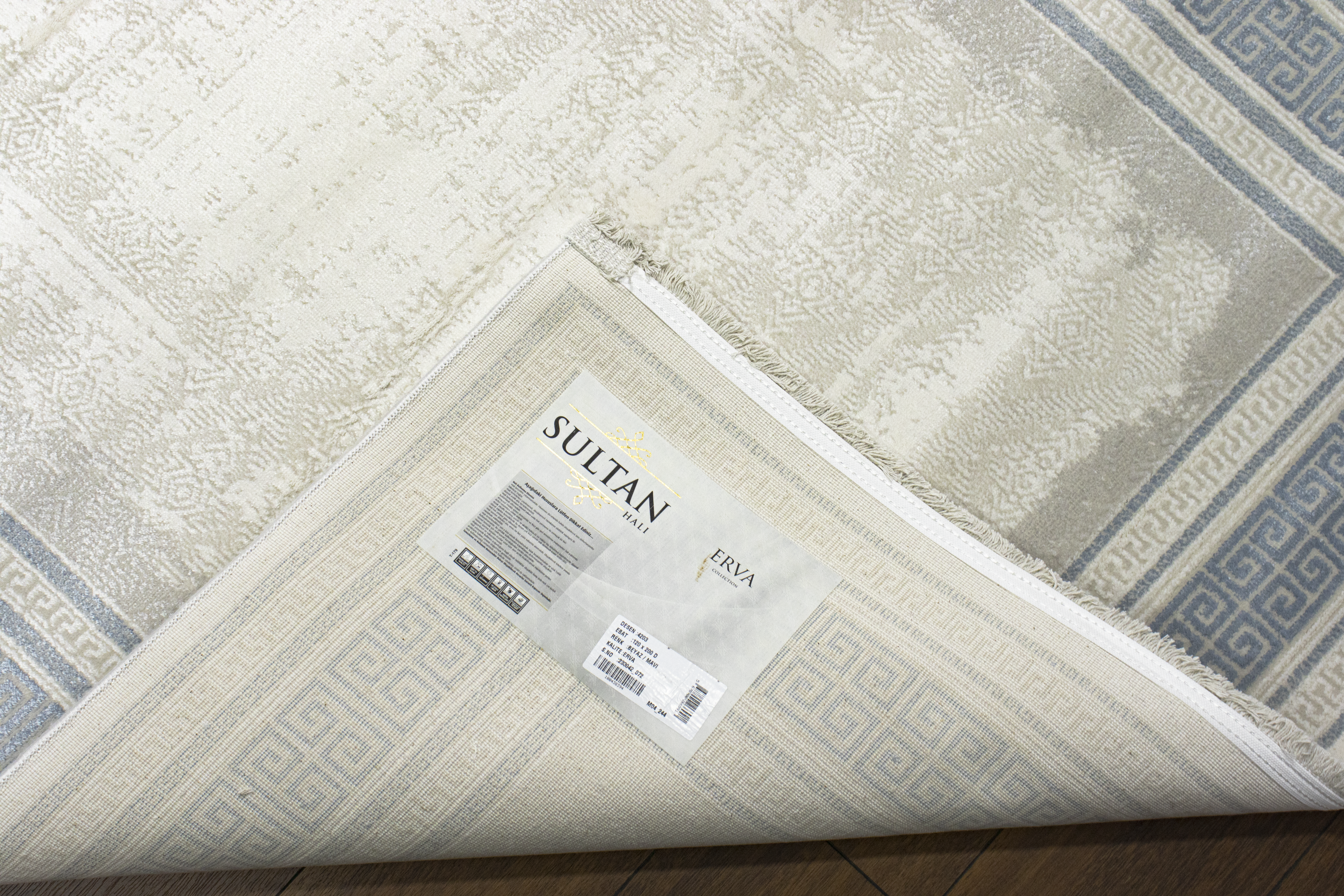 Sultan Erva Beyaz - Mavi Modern Akrilik Makine Dokuma Salon Halısı - 4203