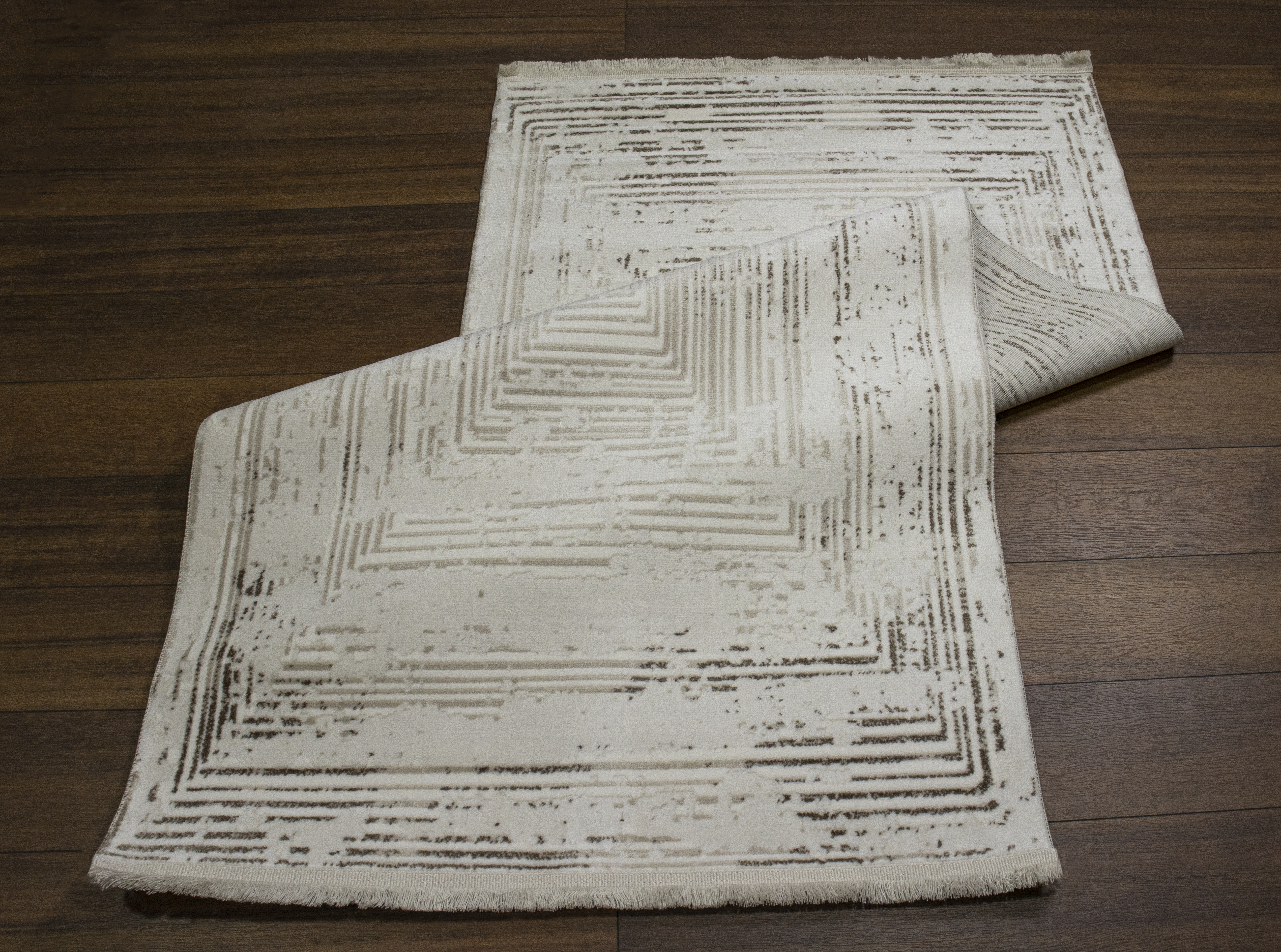 Sultan Serra Labirent Desen Krem Modern Akrilik Makine Dokuma Salon Halısı - 11308
