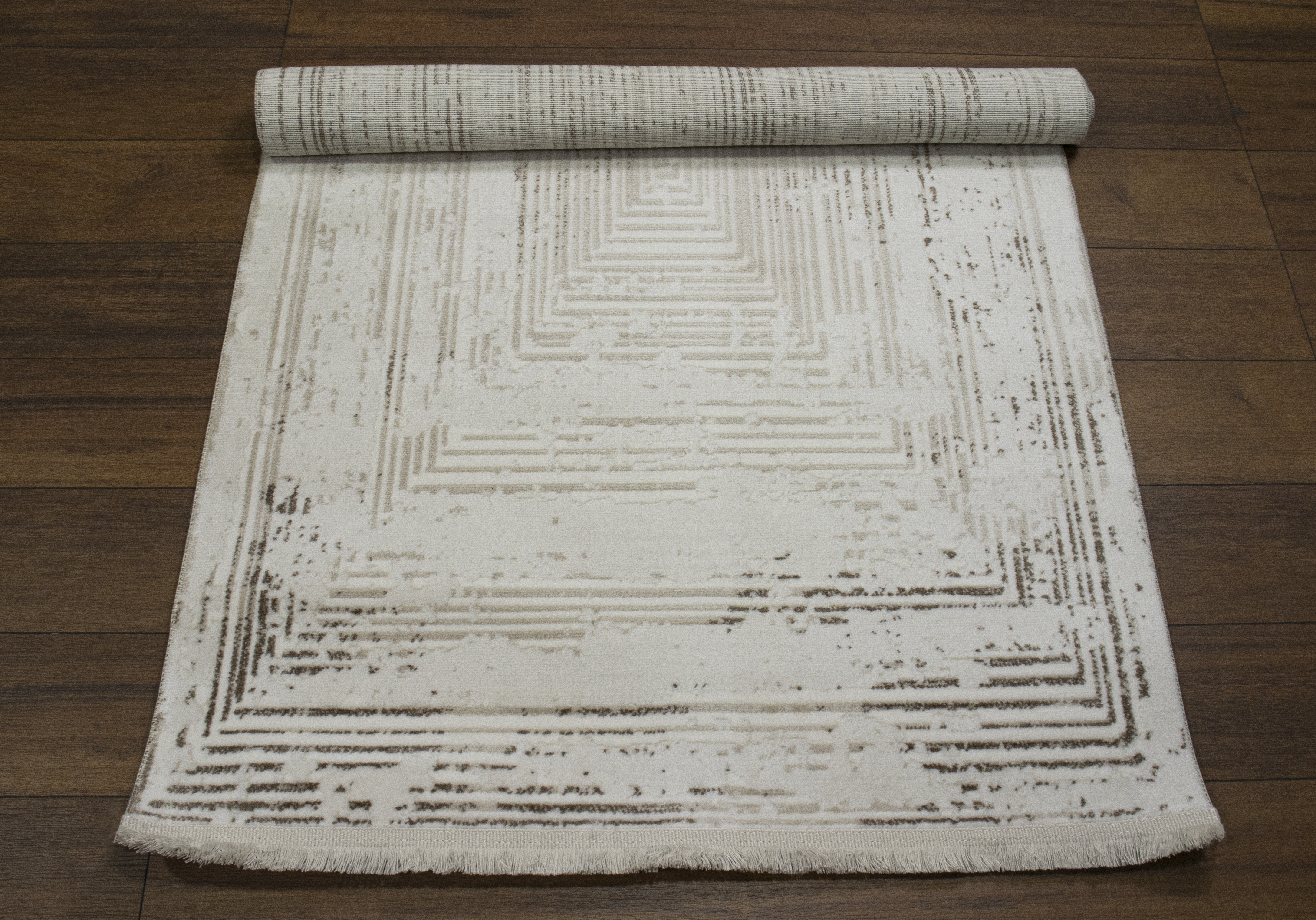 Sultan Serra Labirent Desen Krem Modern Akrilik Makine Dokuma Salon Halısı - 11308